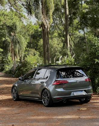 VOLKSWAGEN GOLF 2.0 TSI GTI 16V TURBO GASOLINA 4P AUTOMÁTICO VOLKSWAGEN GOLF 2.0 TSI GTI 16V TURBO GASOLINA 4P AUTOMÁTICO